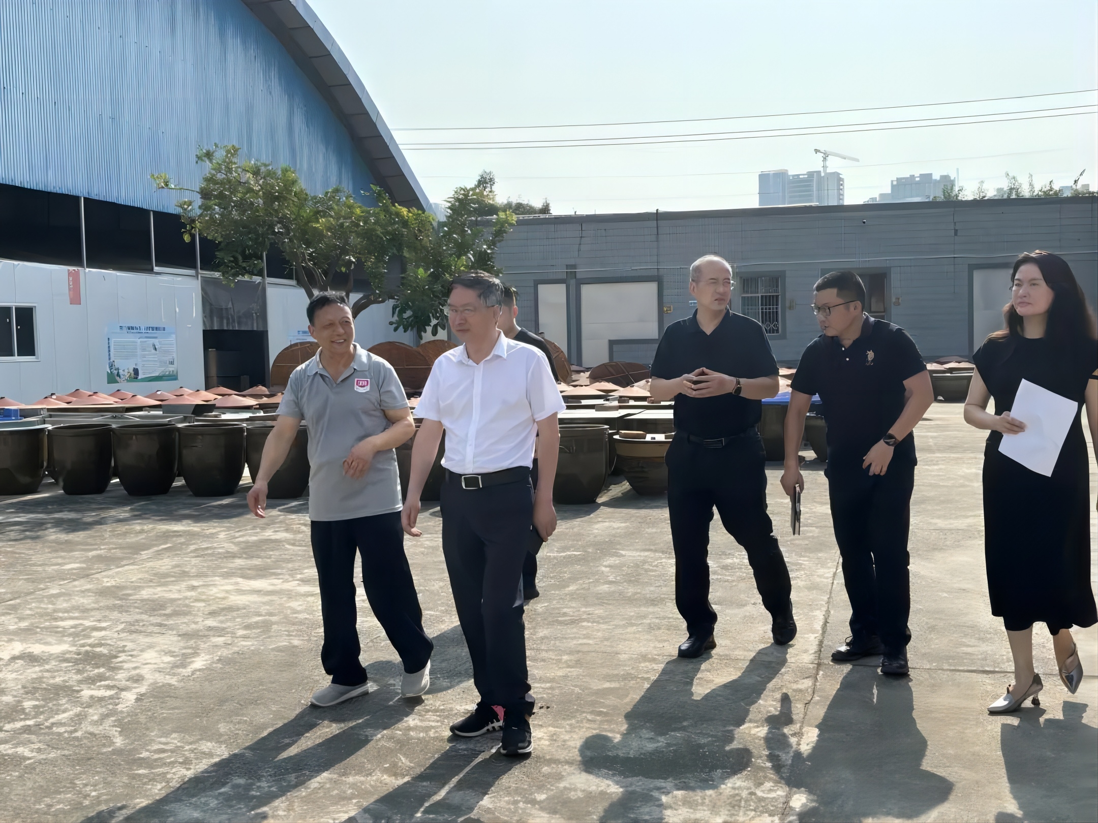 太阳集团0638党委书记、董事长张星明赴商投集团专题调研食品饮料板块业务工作